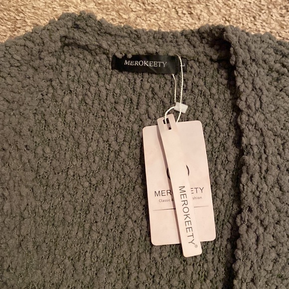 Cardigan very cute - Picture 2 of 2